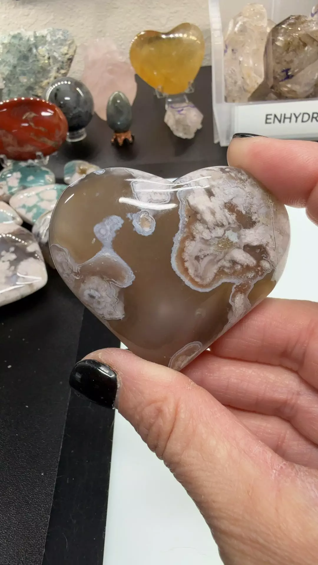 black flower thumbnail