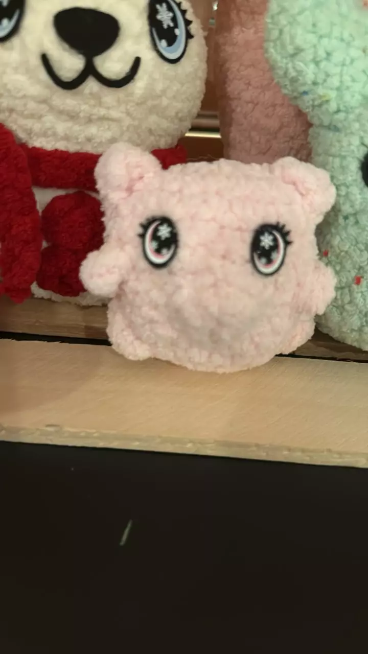 mini pig thumbnail