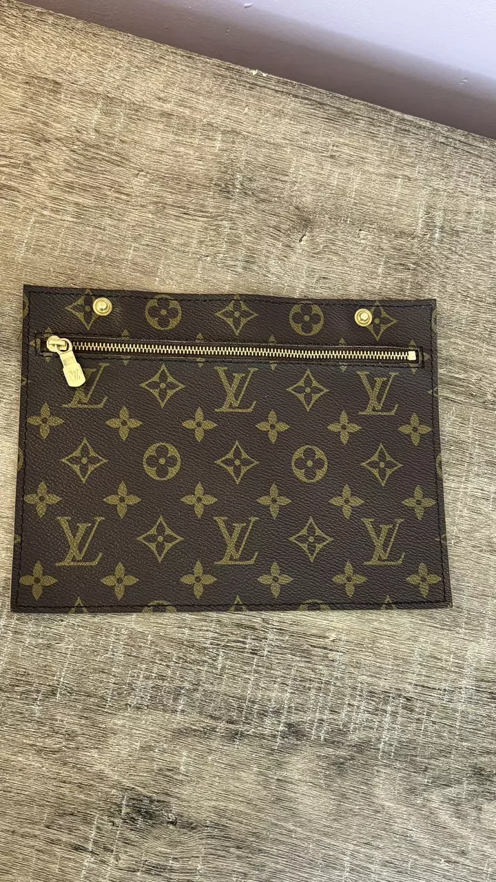 LV pouch thumbnail