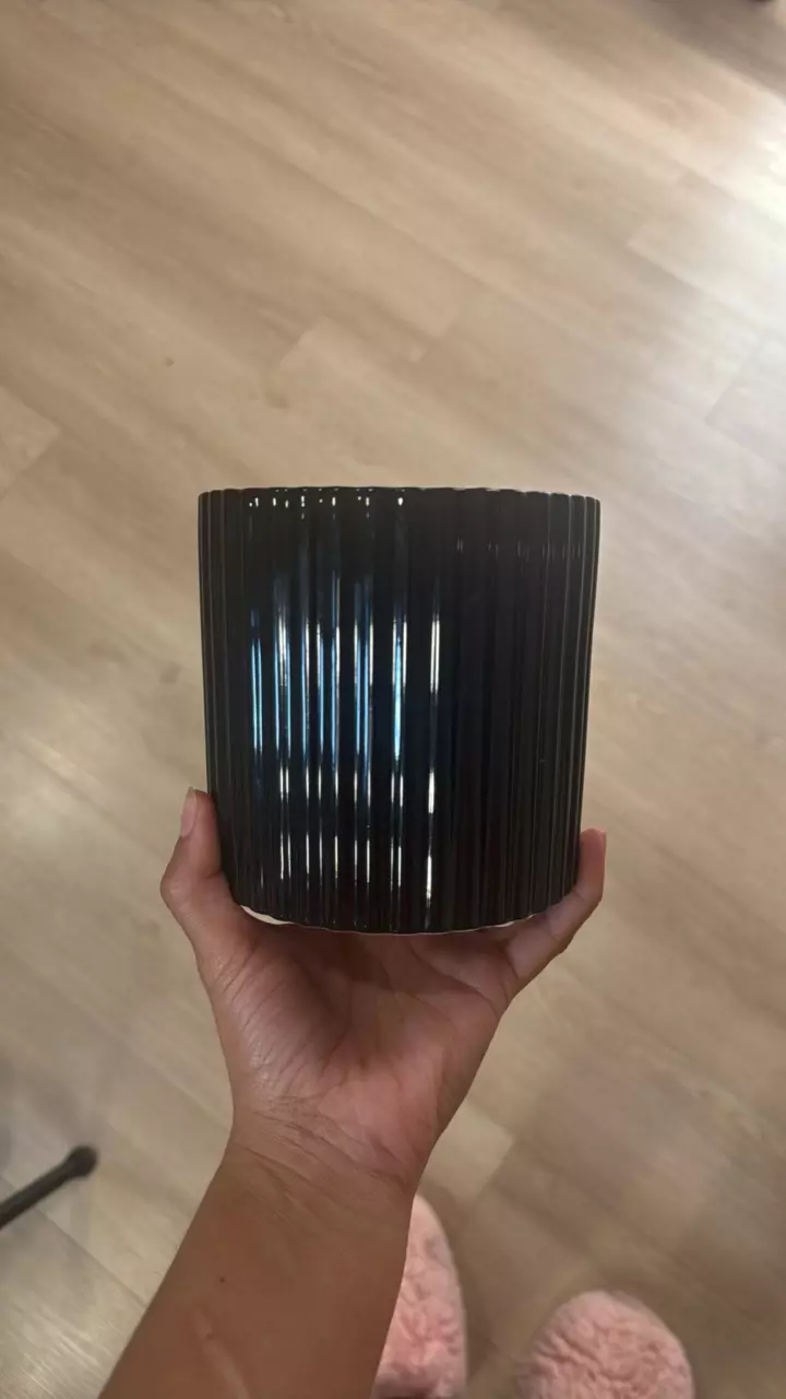 5” deep black pot thumbnail