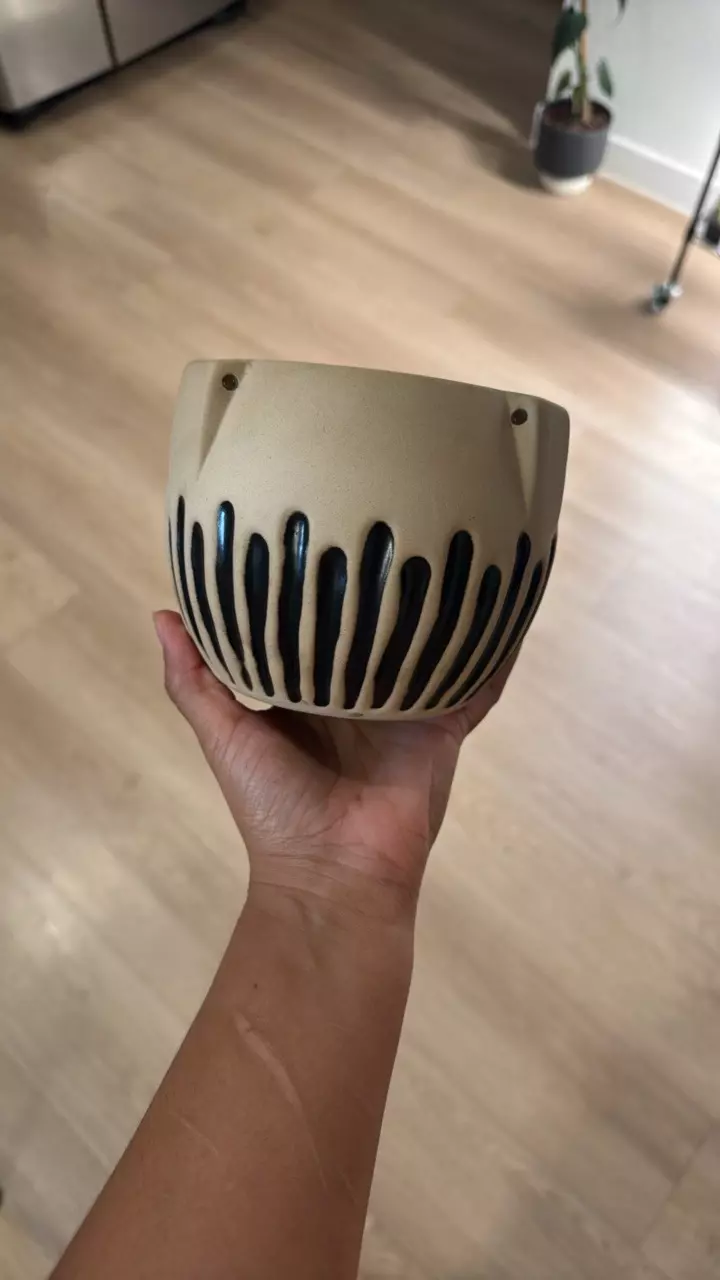 4.5” deep planter thumbnail