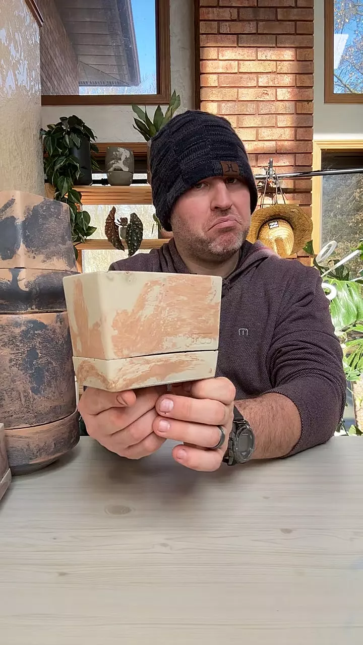 2X5 Mini Sandstone Terra Box thumbnail
