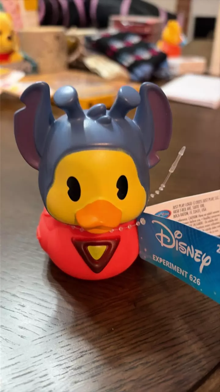 Stitch 626 Duck thumbnail