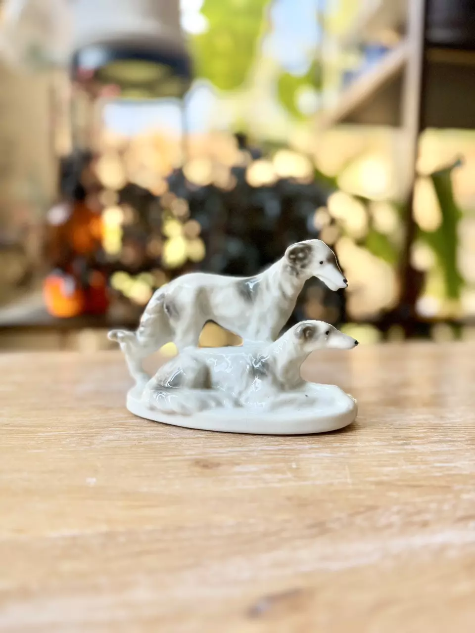 Ceramic dogs thumbnail