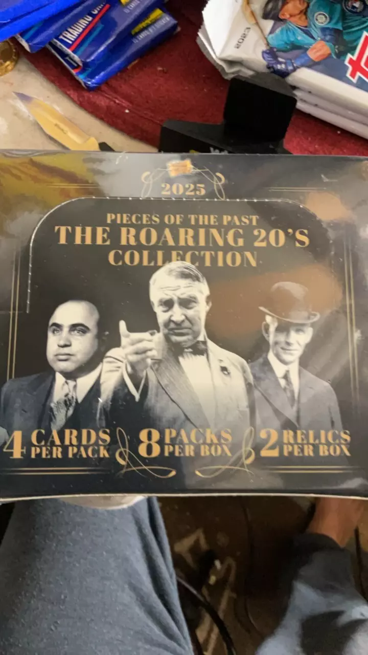PIECES OF THE PAST roaring 20’s collection box thumbnail