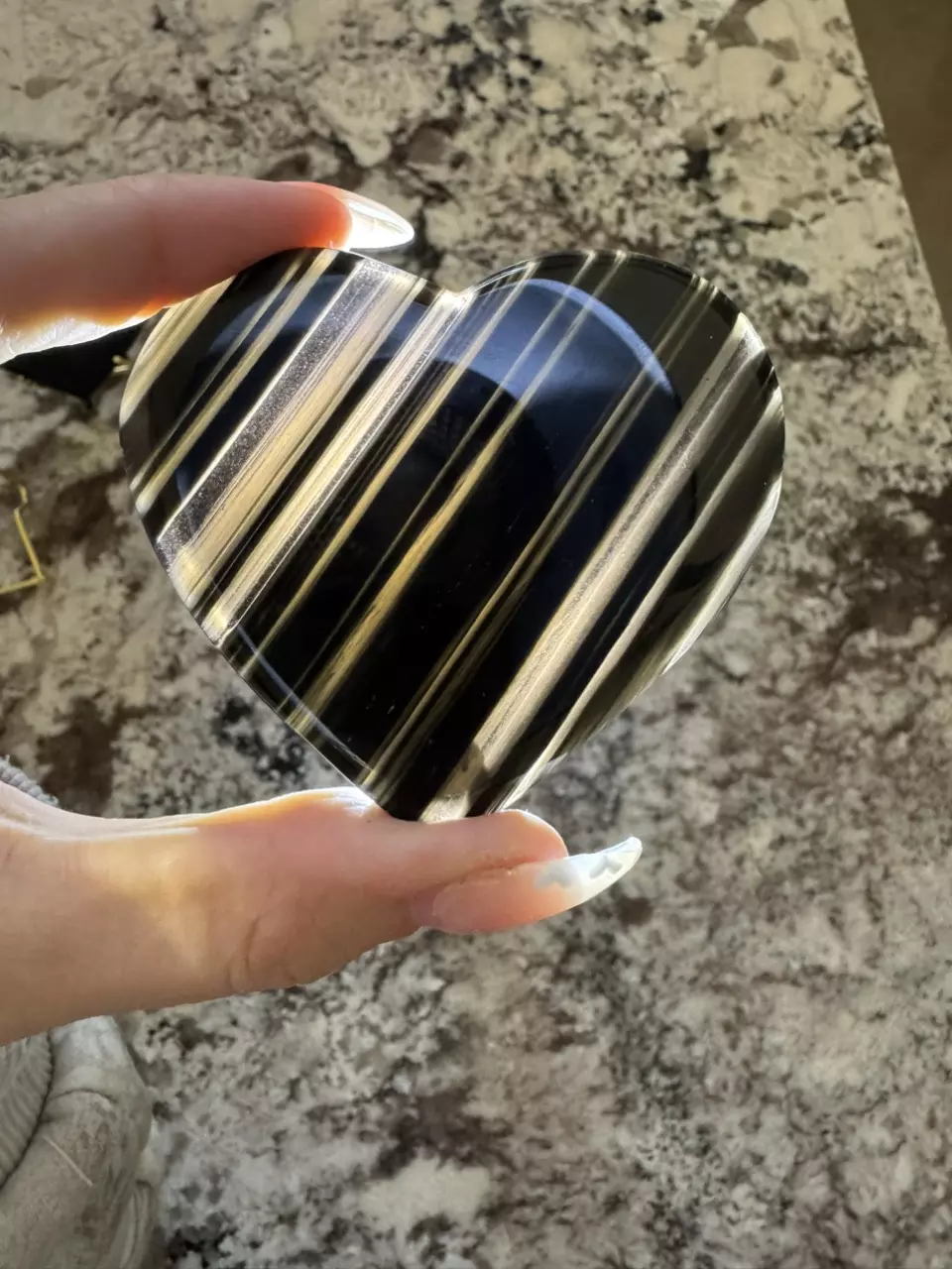 Ice obsidian heart 0002 thumbnail