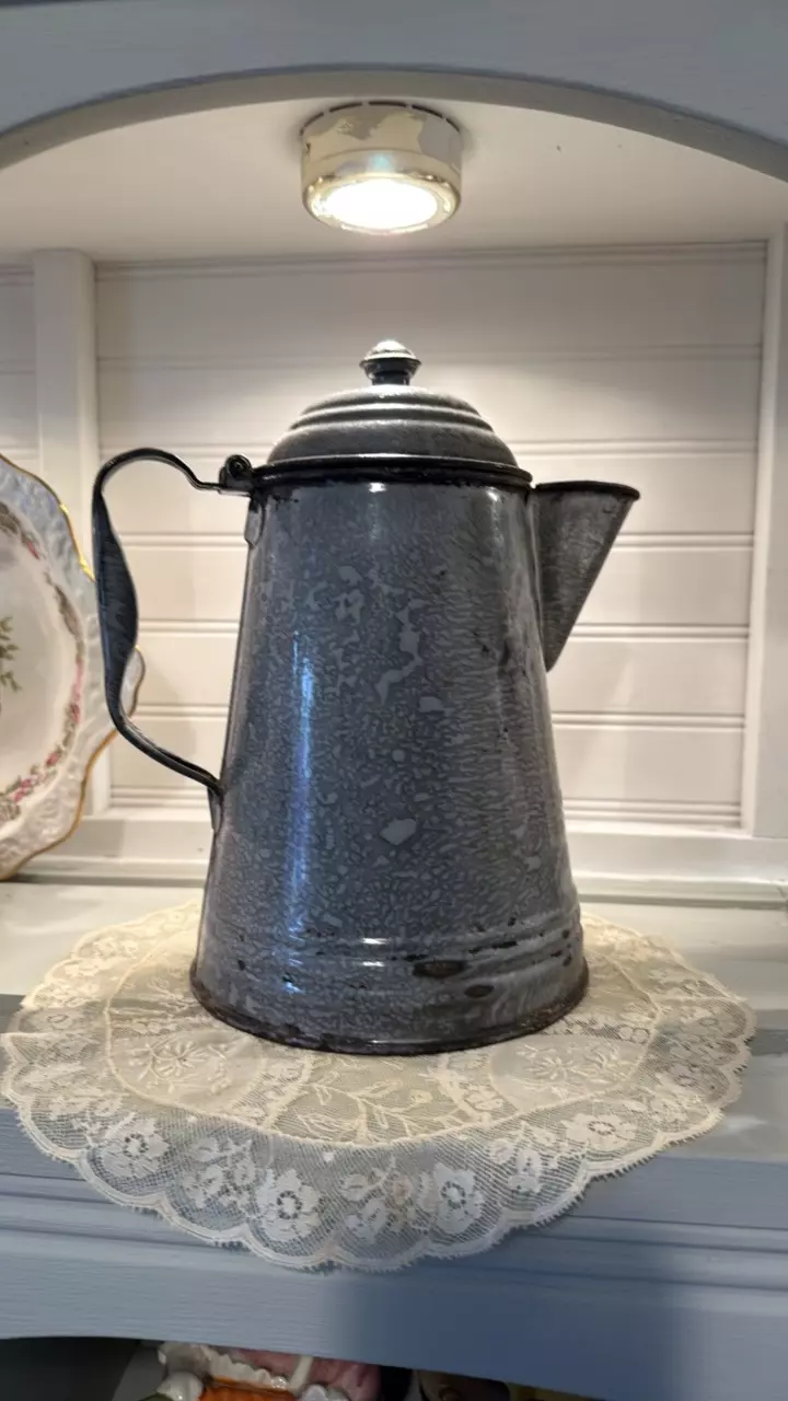 Cowboy Coffee Pot thumbnail