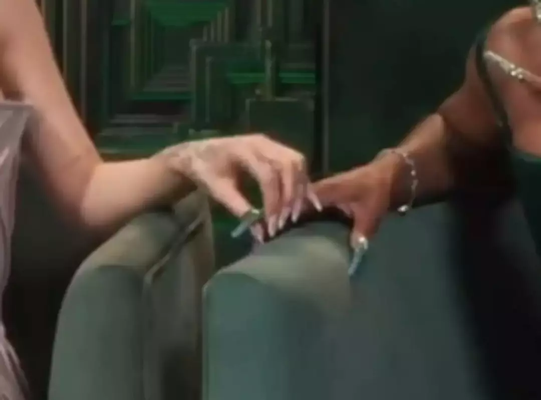 Winter Freeze Hold 1 Week— Under 22 Degrees thumbnail