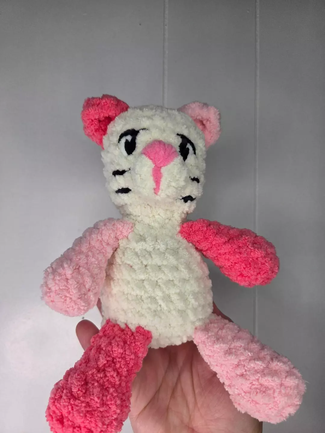 Pink kitty thumbnail