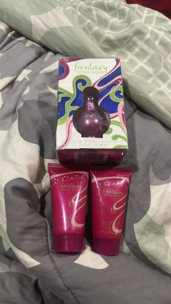 Fantasy perfume bundle thumbnail