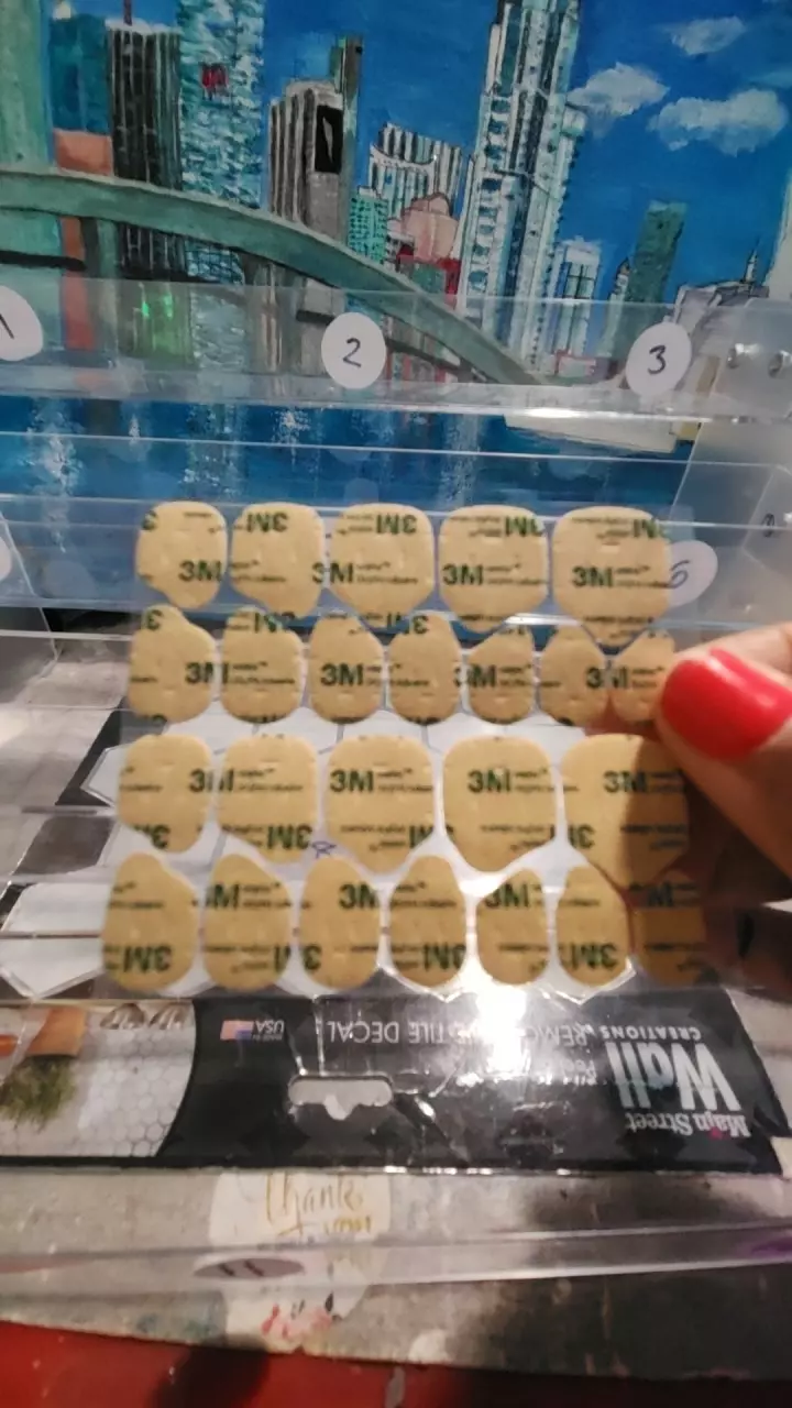 2 pack 3mm Nail Adhesives thumbnail