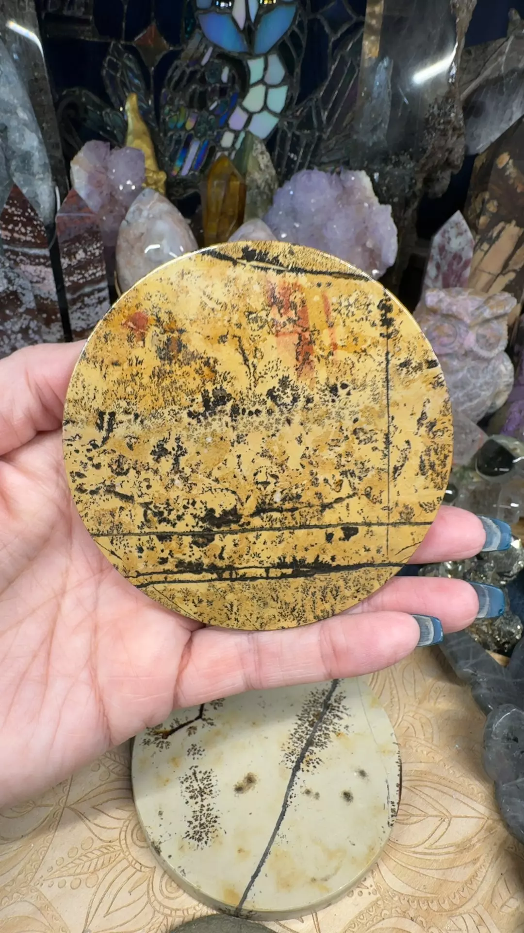 Picture Jasper w/ Stand 25A thumbnail