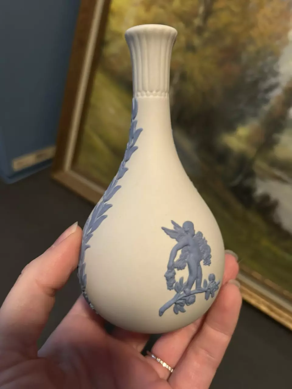 Wedgwood Inverse Bud Vase thumbnail