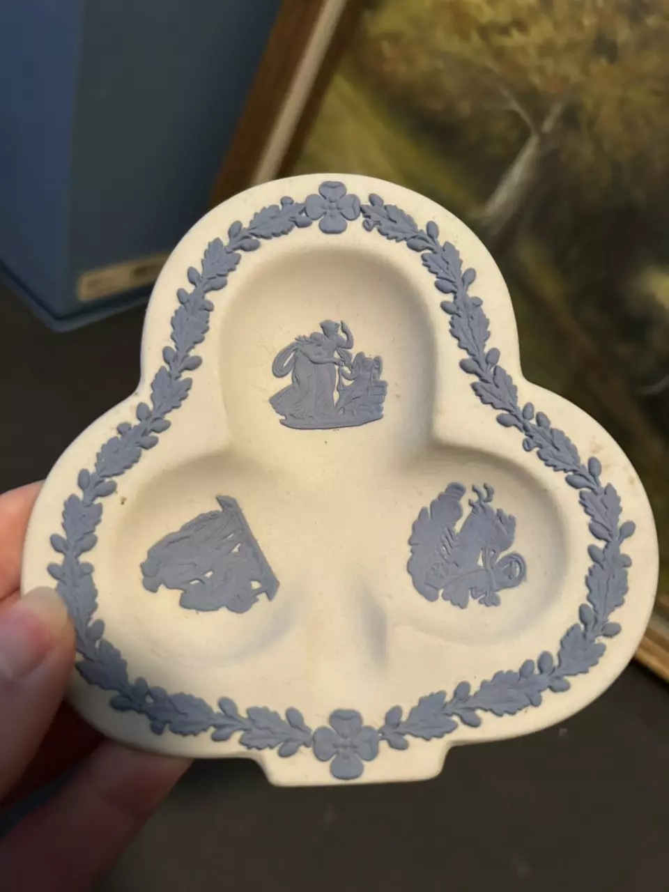 Wedgwood Inverse Club Dish thumbnail