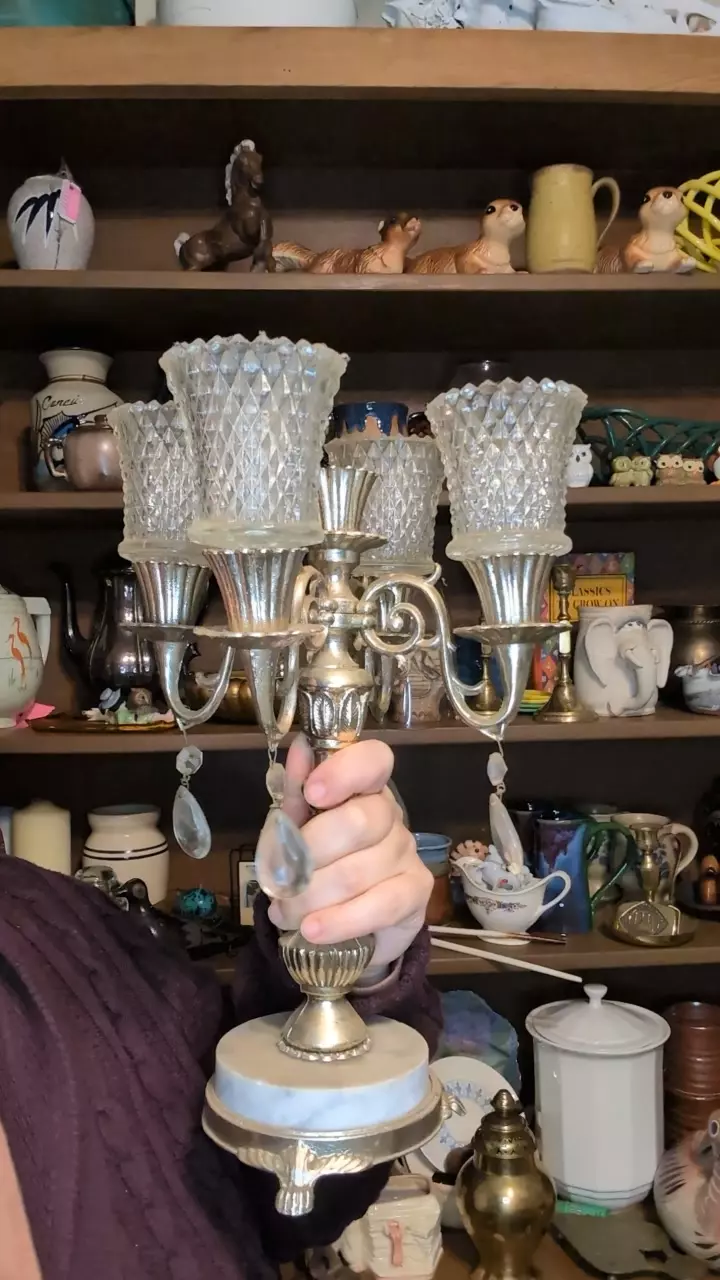 canleabre mixed matarial thumbnail