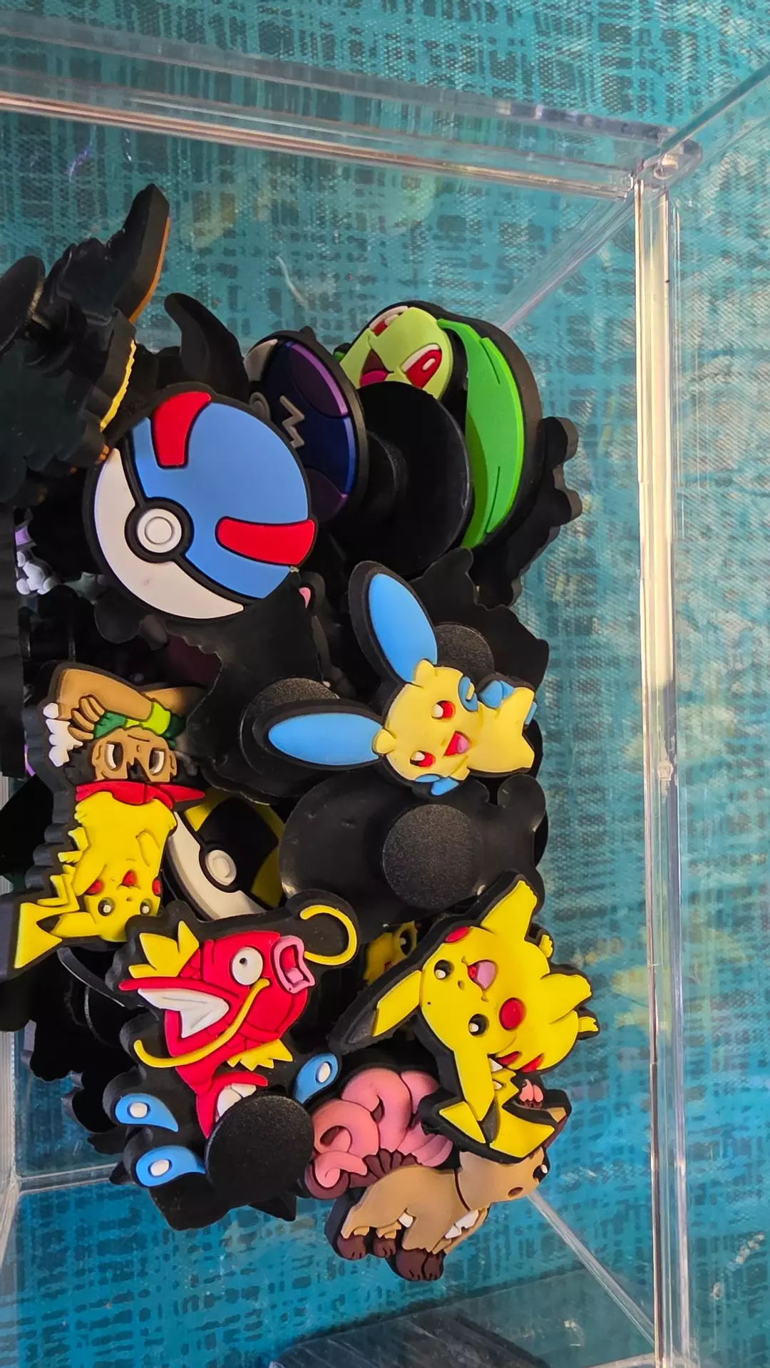 pokemom croc charm thumbnail