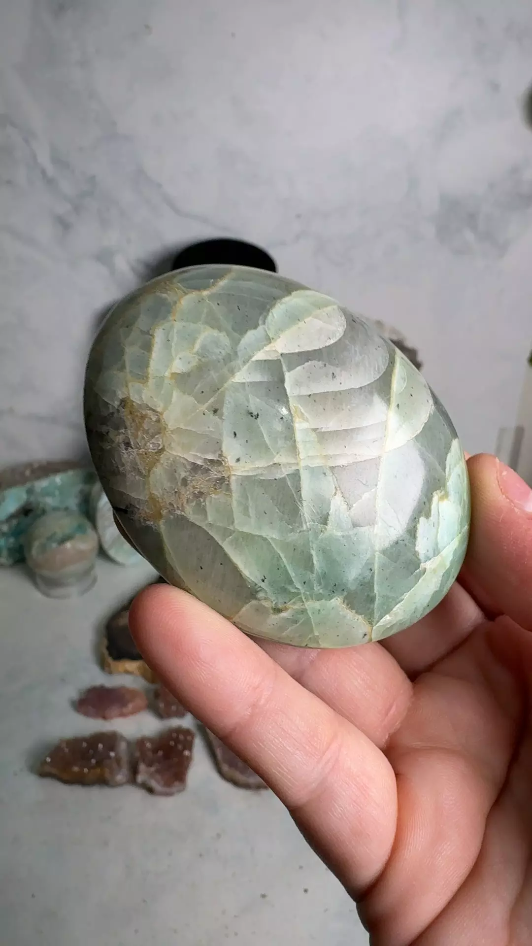 Garnierite Green Moonstone Palm 2 thumbnail