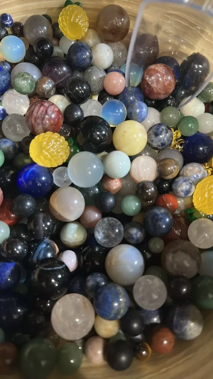 Mini Sphere Scoop thumbnail