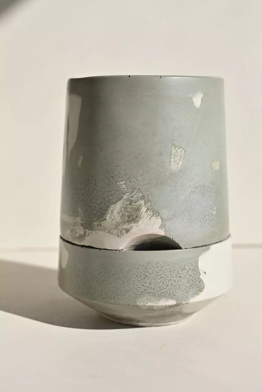 Tall Alocasia Pot in Sandstone Olive thumbnail