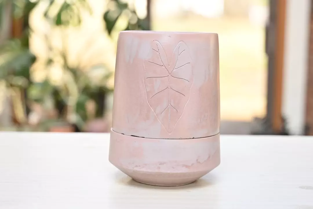 Tall Alocasia Pot in Dreamy Lav thumbnail