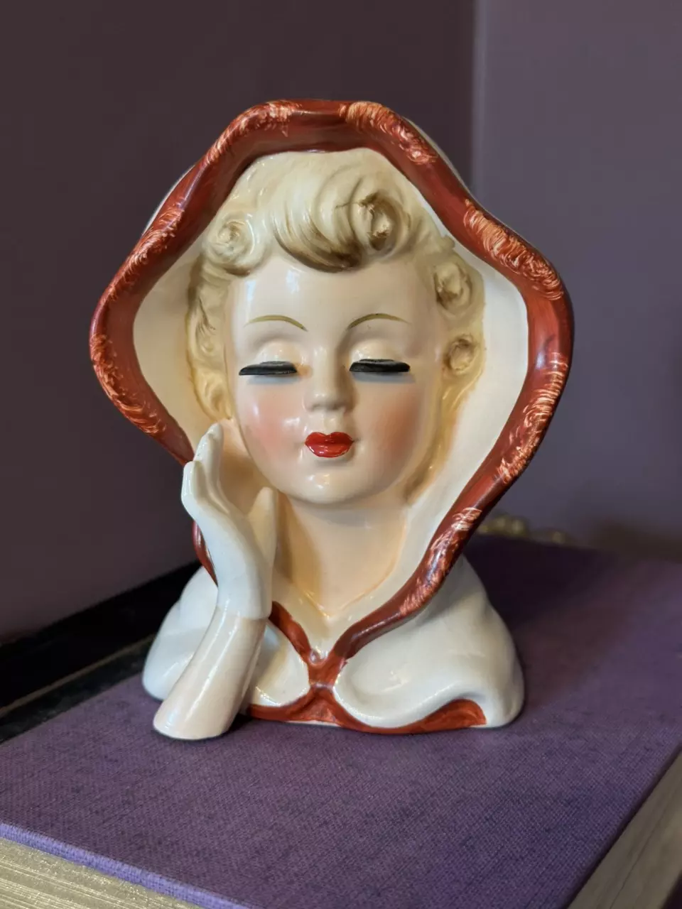 #33 Hooded Lady Head Vase 4 3/4” Inarco thumbnail