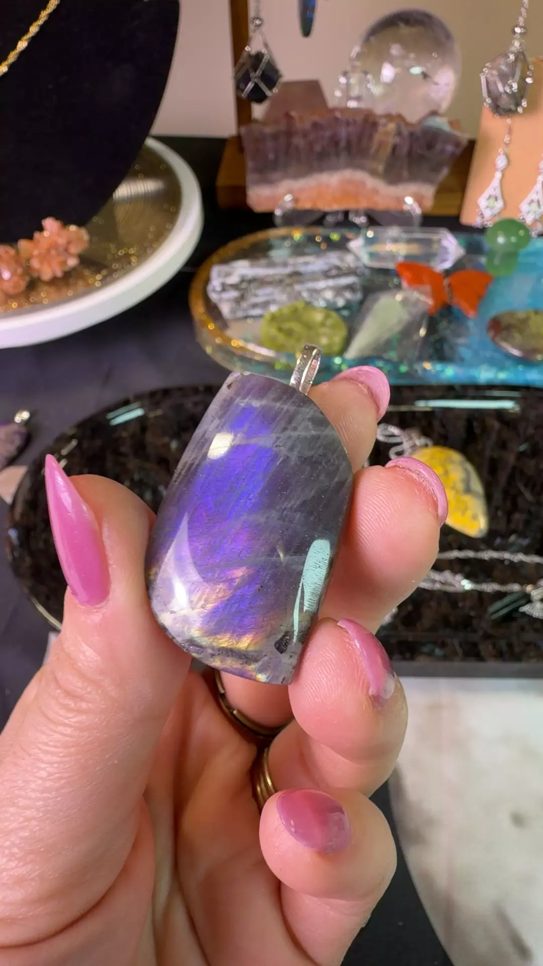 purple lab pendant thumbnail