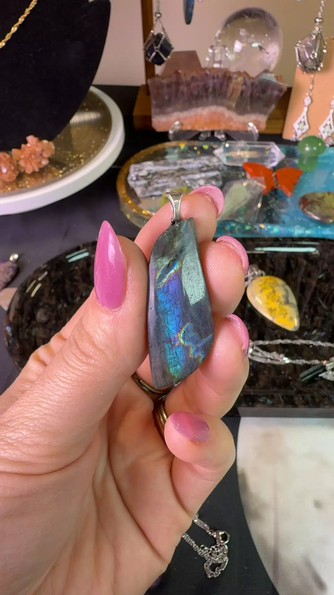 purple lab thumbnail