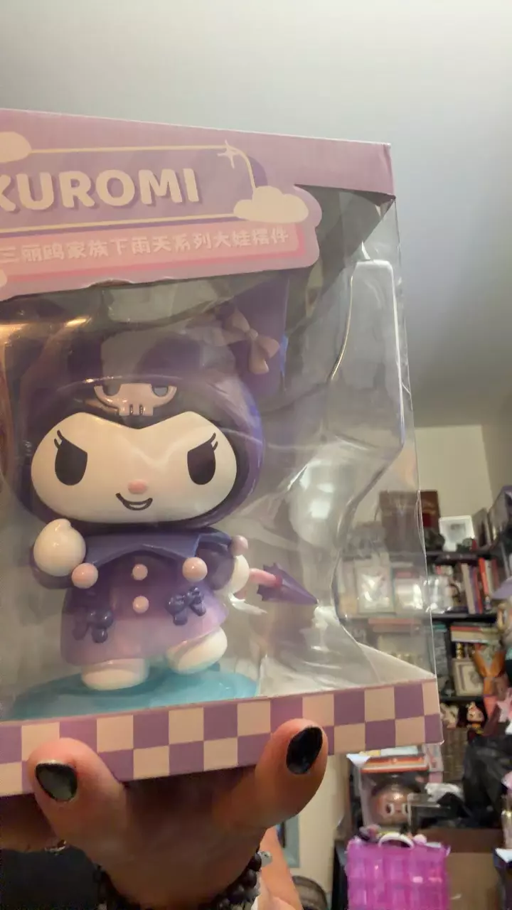 heavy Kuromi figure thumbnail