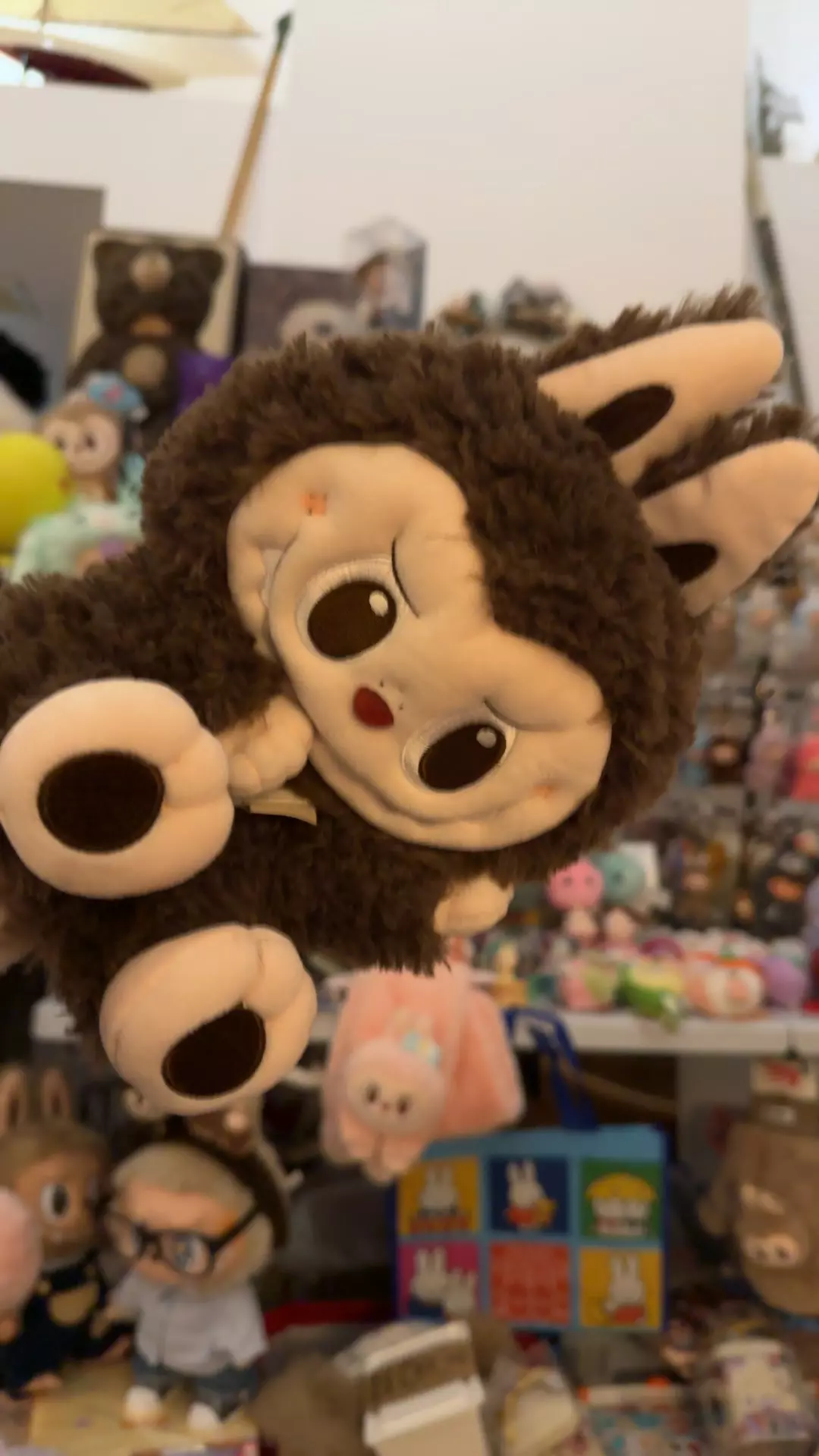 Labubu Hand Puppet with Feet! thumbnail