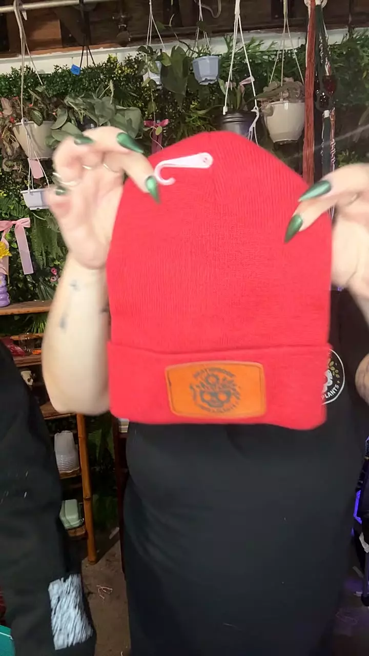 red beanie thumbnail