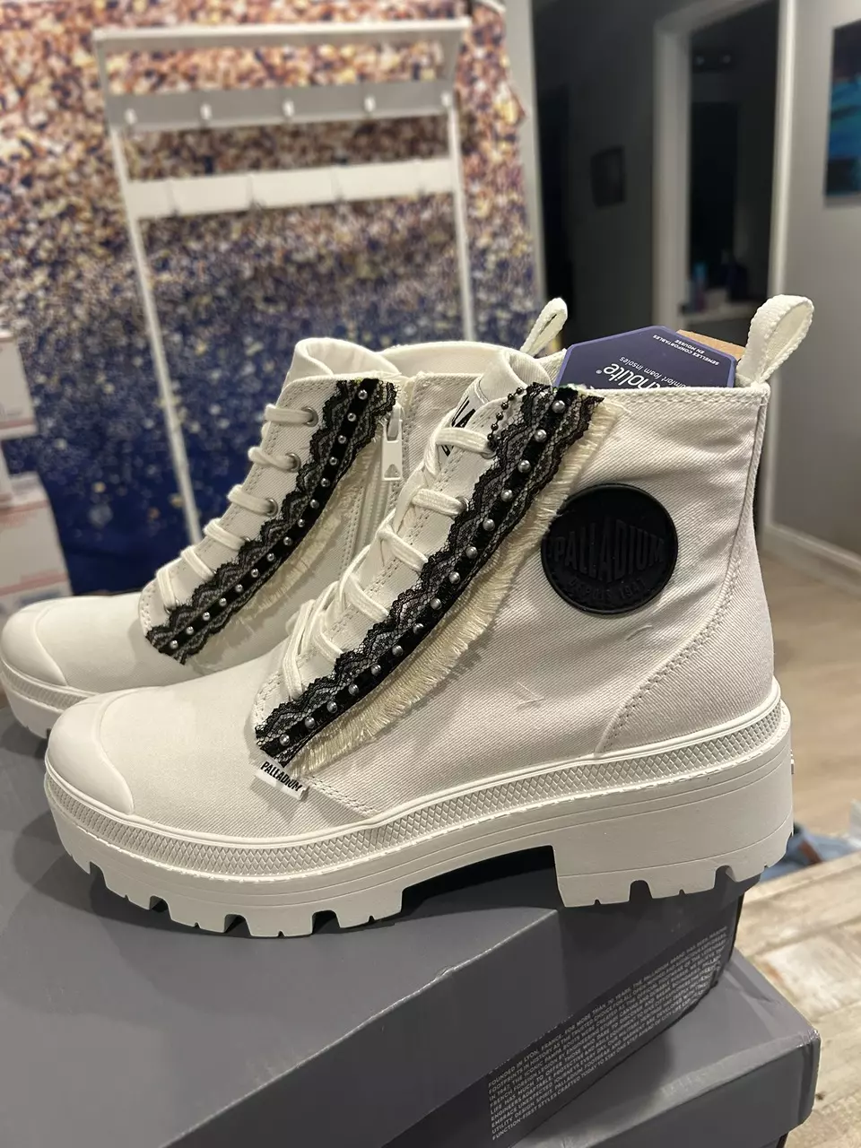 size 9 palladium boots thumbnail