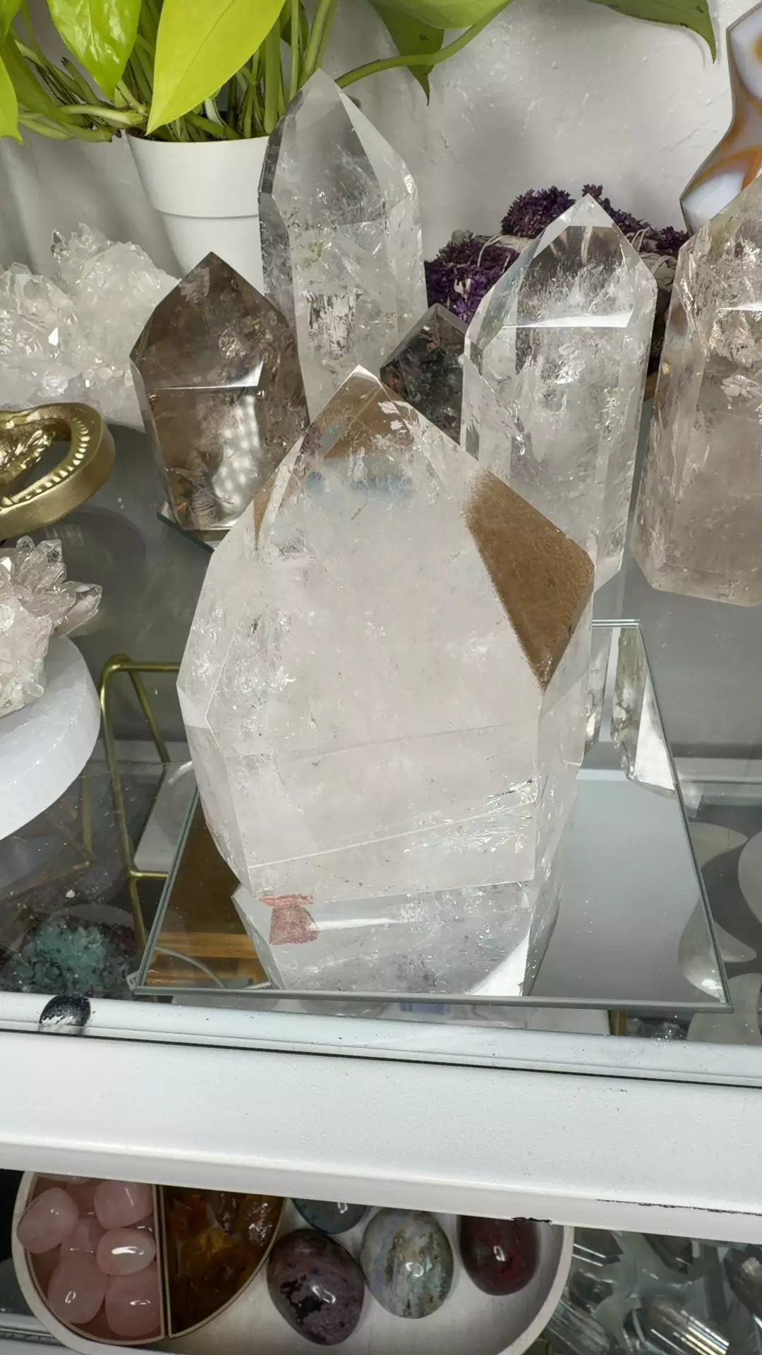 Large Brazilian Quartz Prism w Lodolite phantoms $154 thumbnail