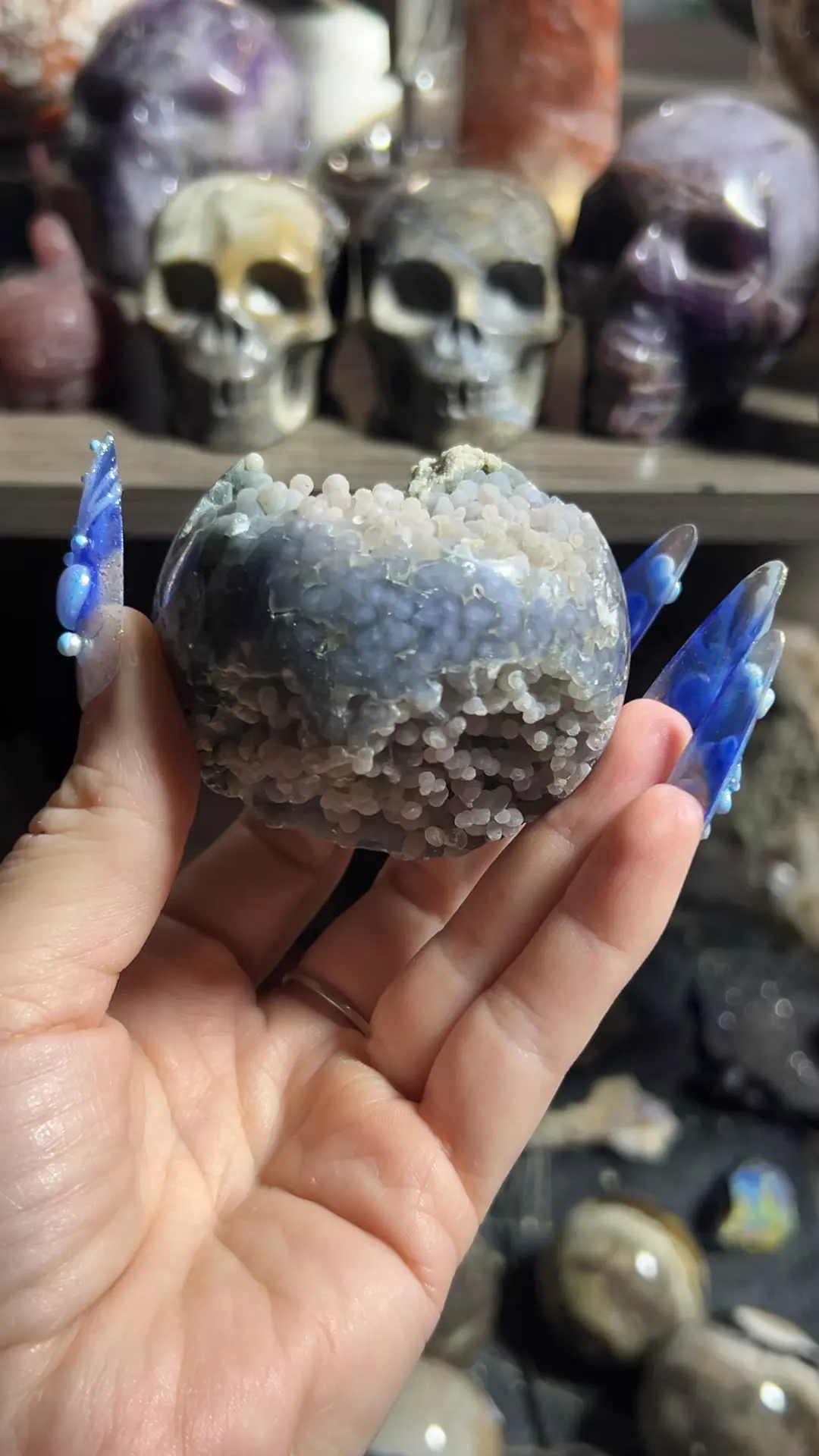 grape agate thumbnail