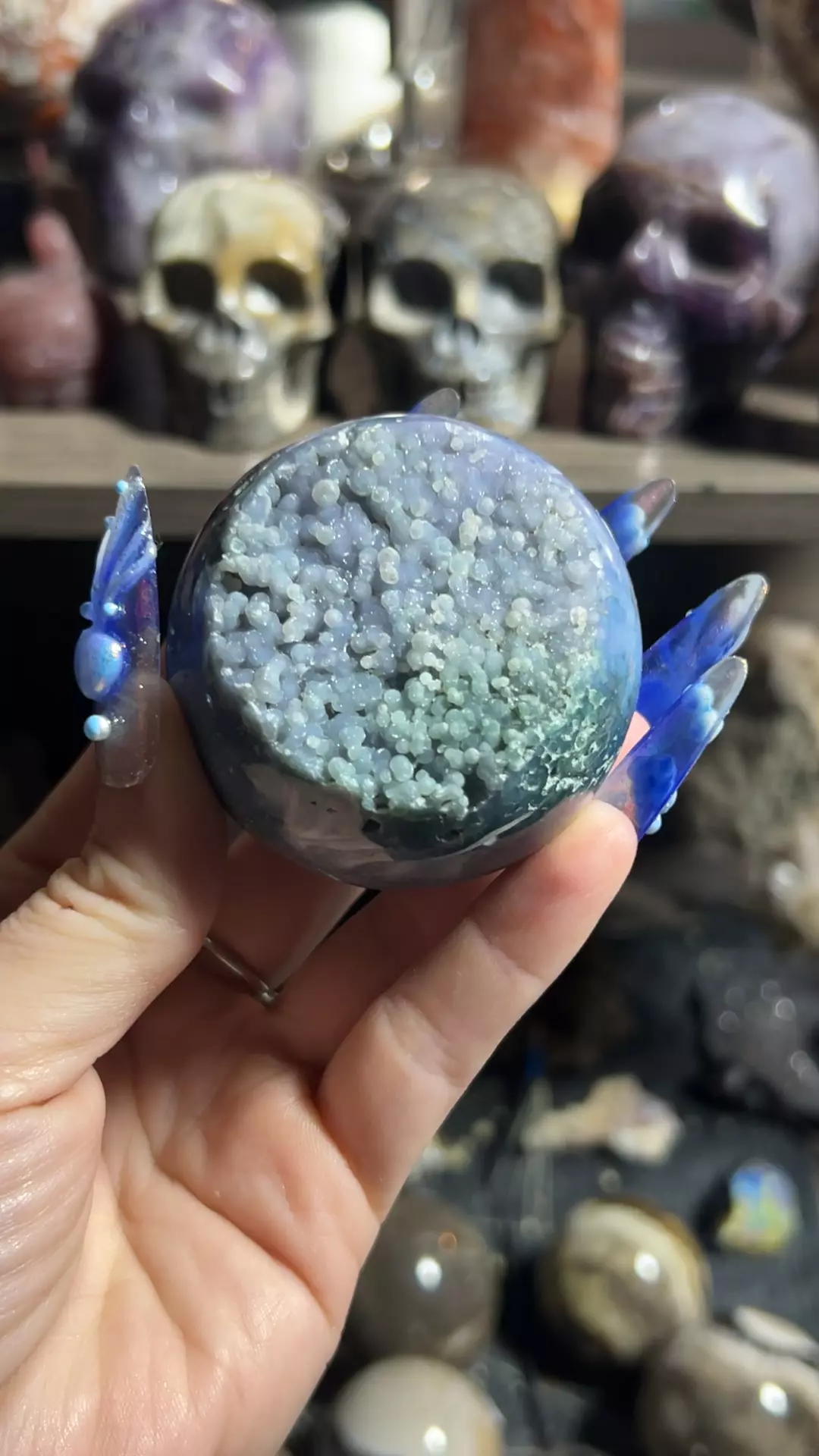 grape agate thumbnail