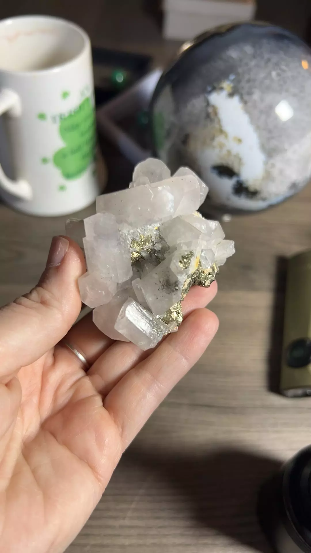 Peruvian calcite w pyrite thumbnail
