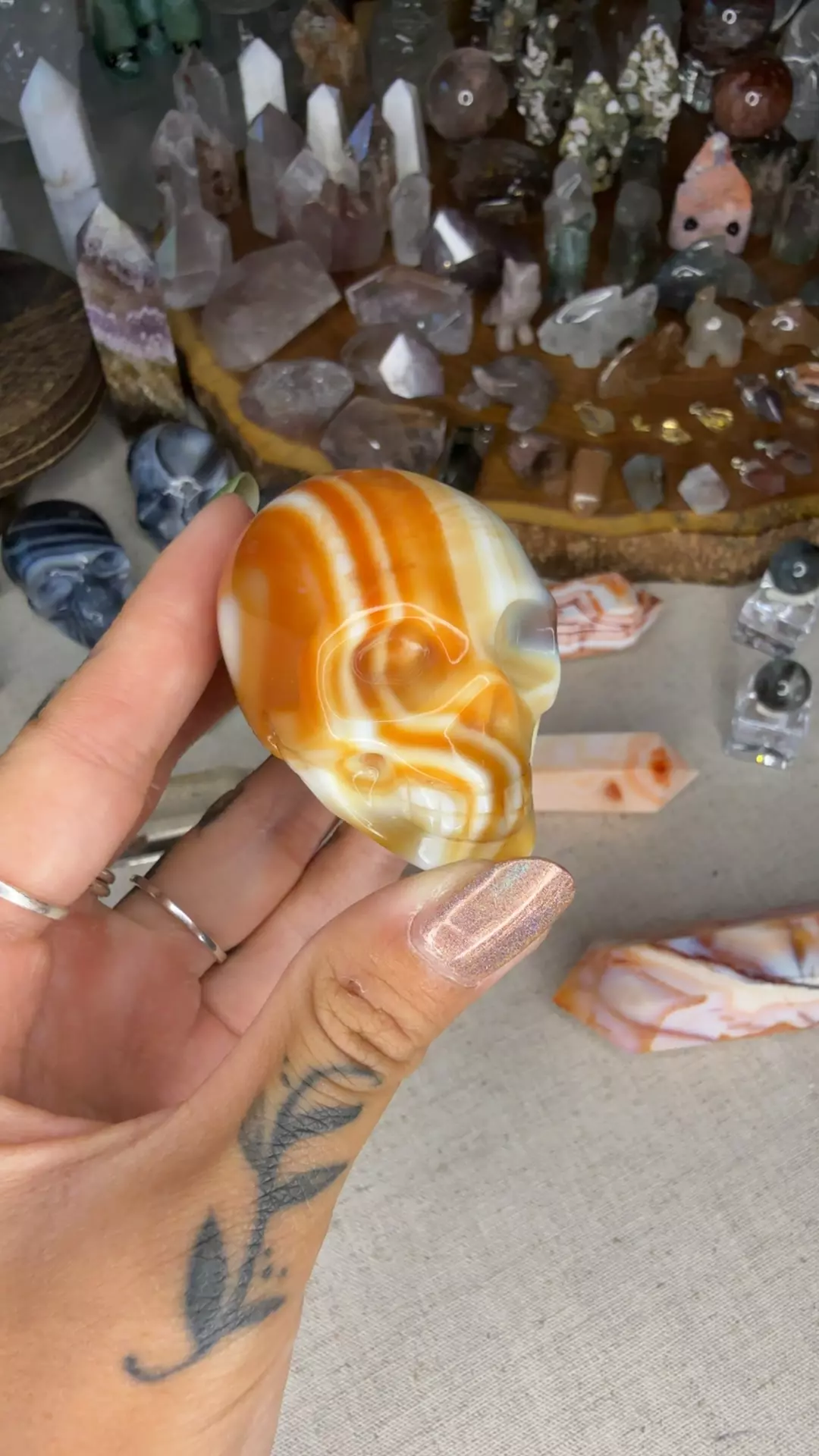 Sardonyx skull 32D thumbnail