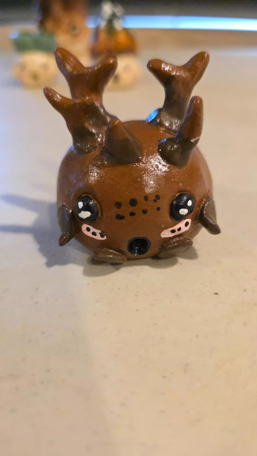 Cyphostemma uter figurine thumbnail