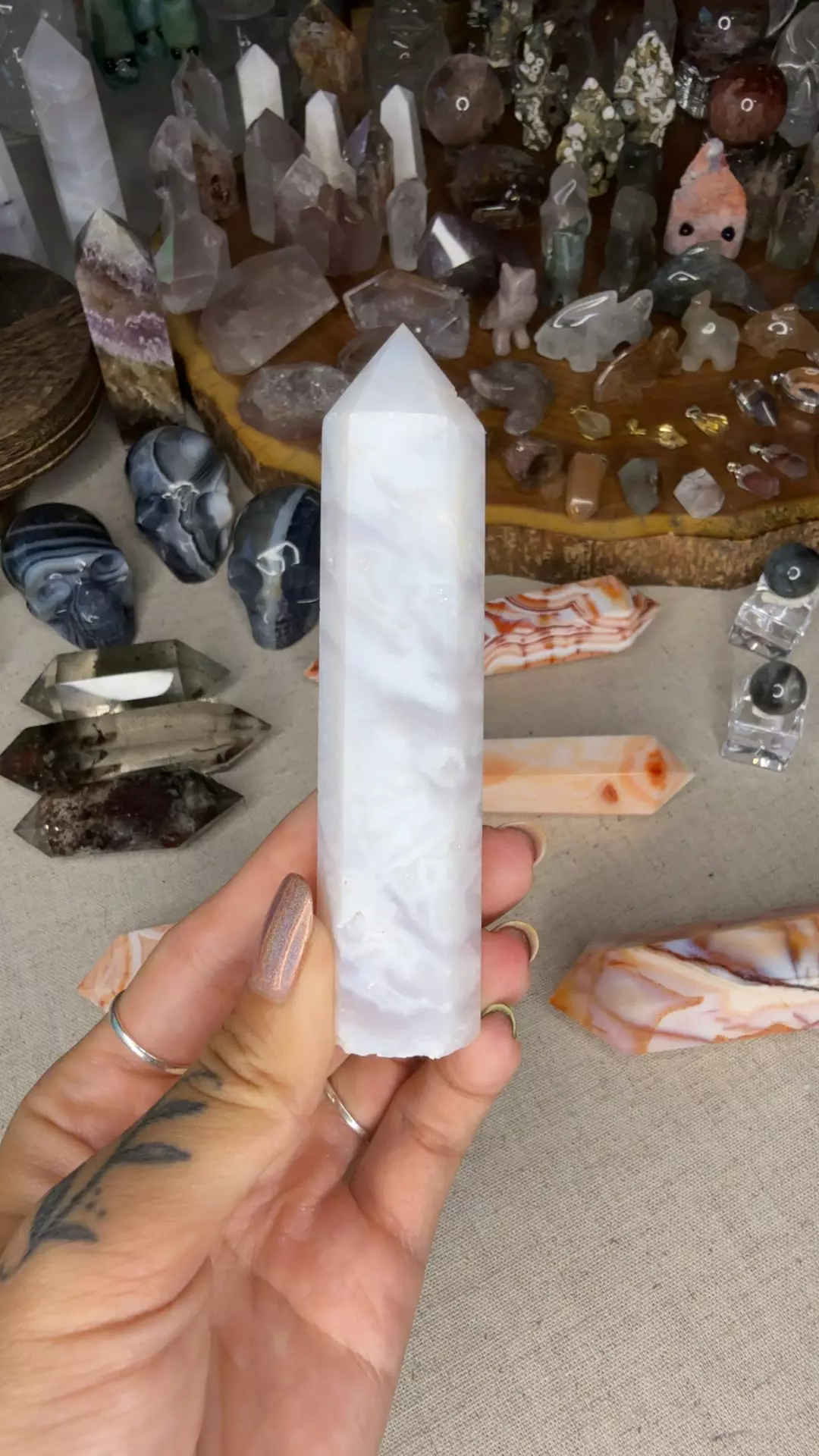 Druzy white agate tower 20b thumbnail