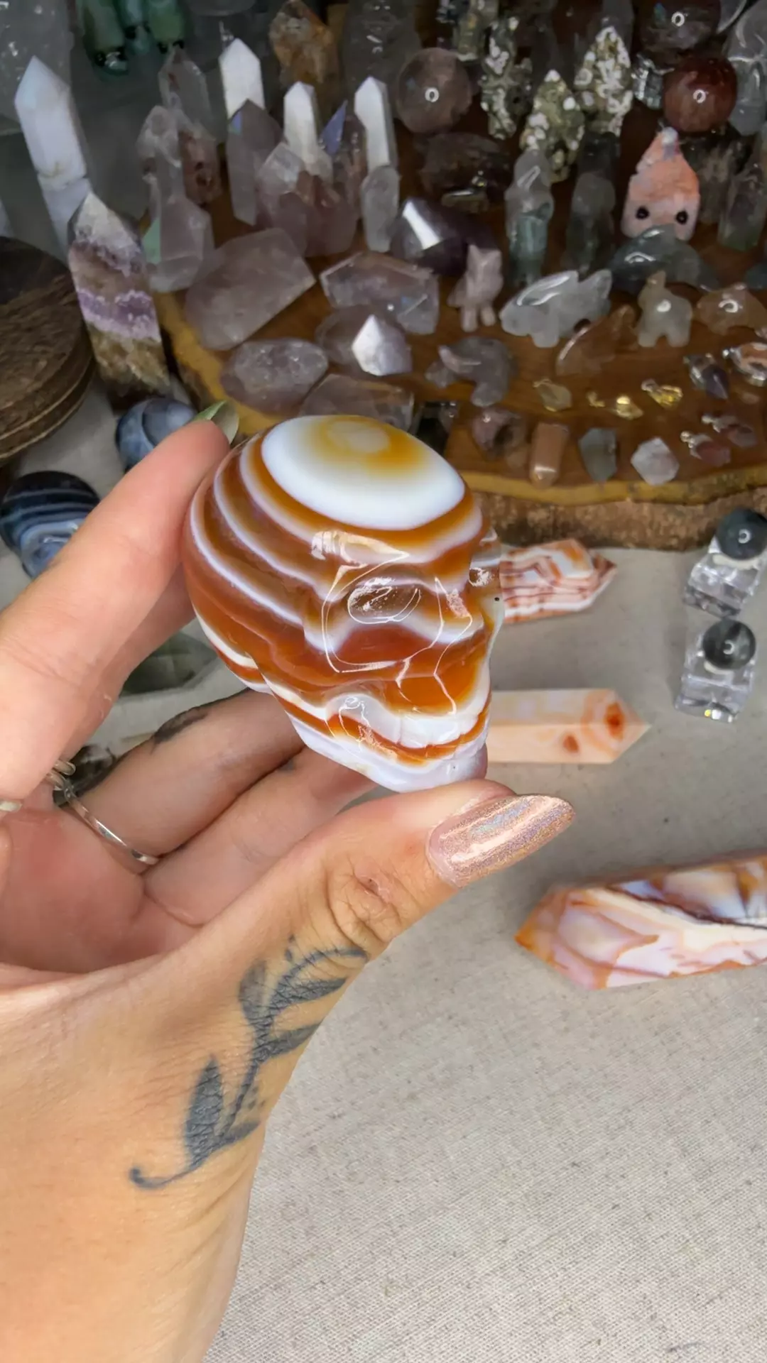 Sardonyx skull 32b thumbnail