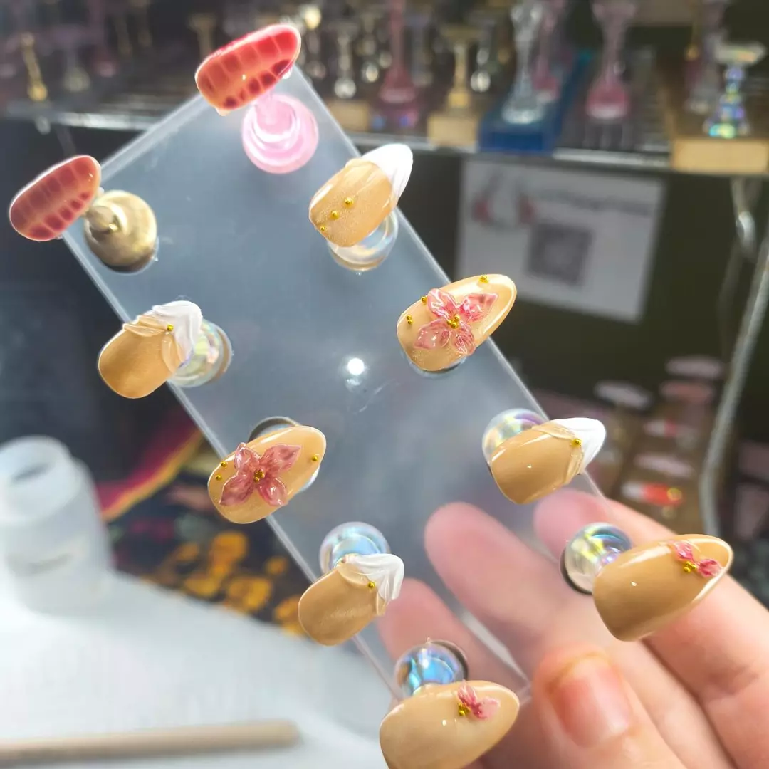"Simple Elegance" NAILS thumbnail