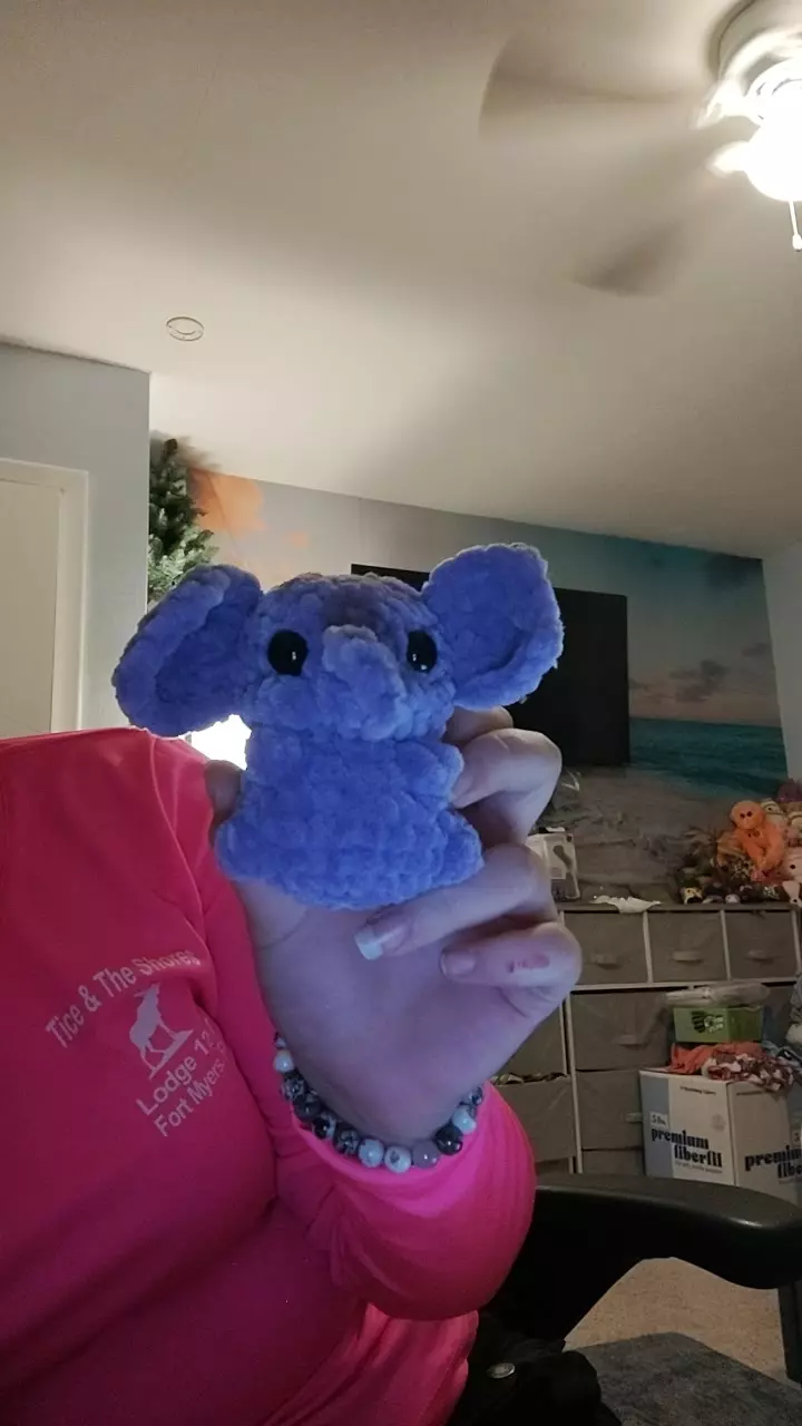 Light Purple Elephant thumbnail