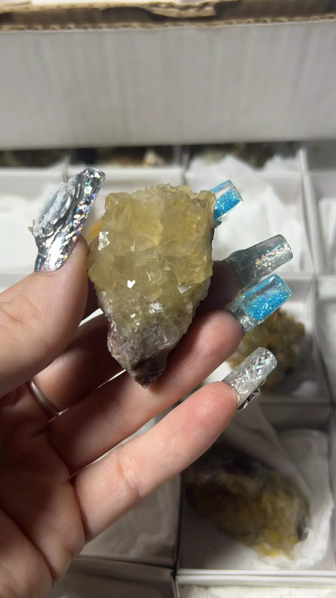 Fluorite from Moscona Mine, Spain thumbnail