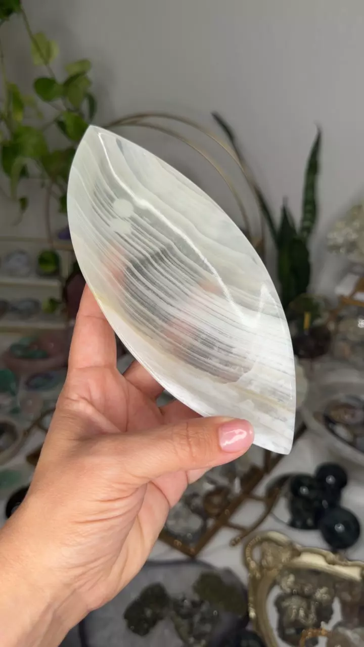 Marquis Onyx Bowl $48R thumbnail