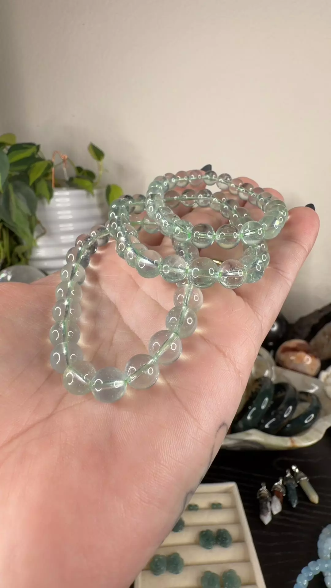 green aquamarine HQ thumbnail