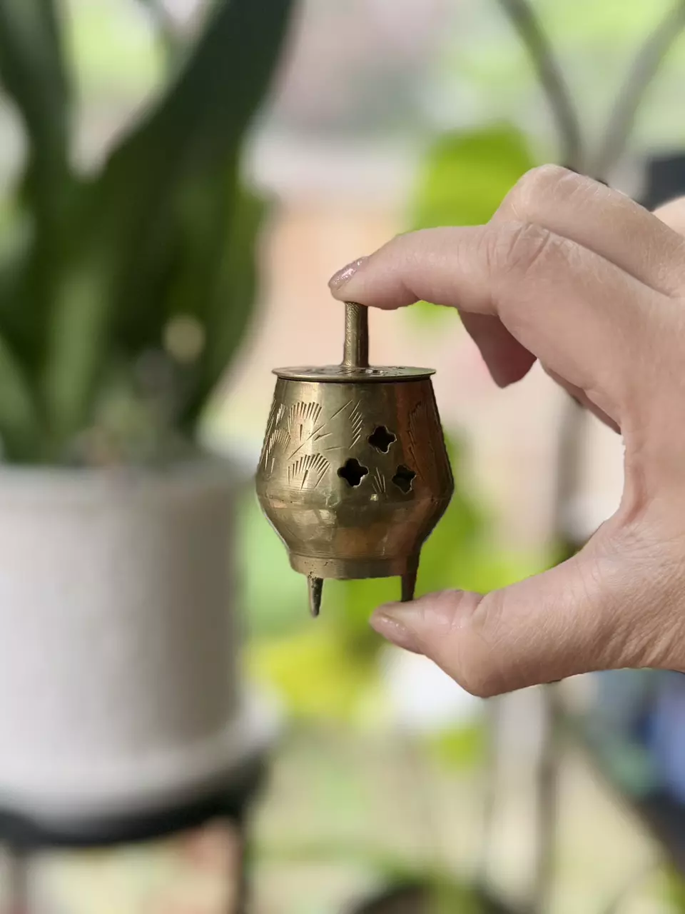 Brass incense holder thumbnail