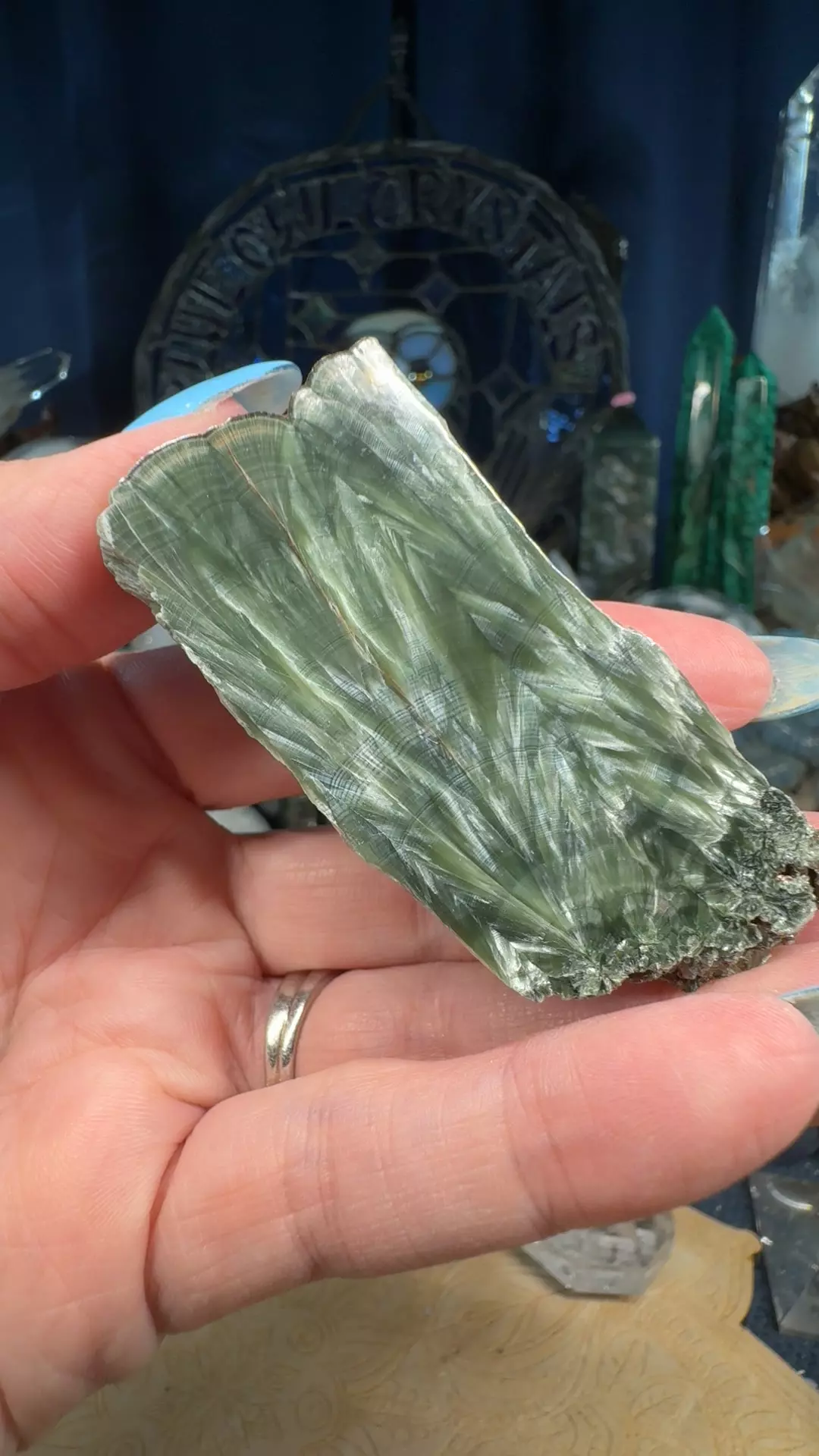 Seraphinite 16AC thumbnail
