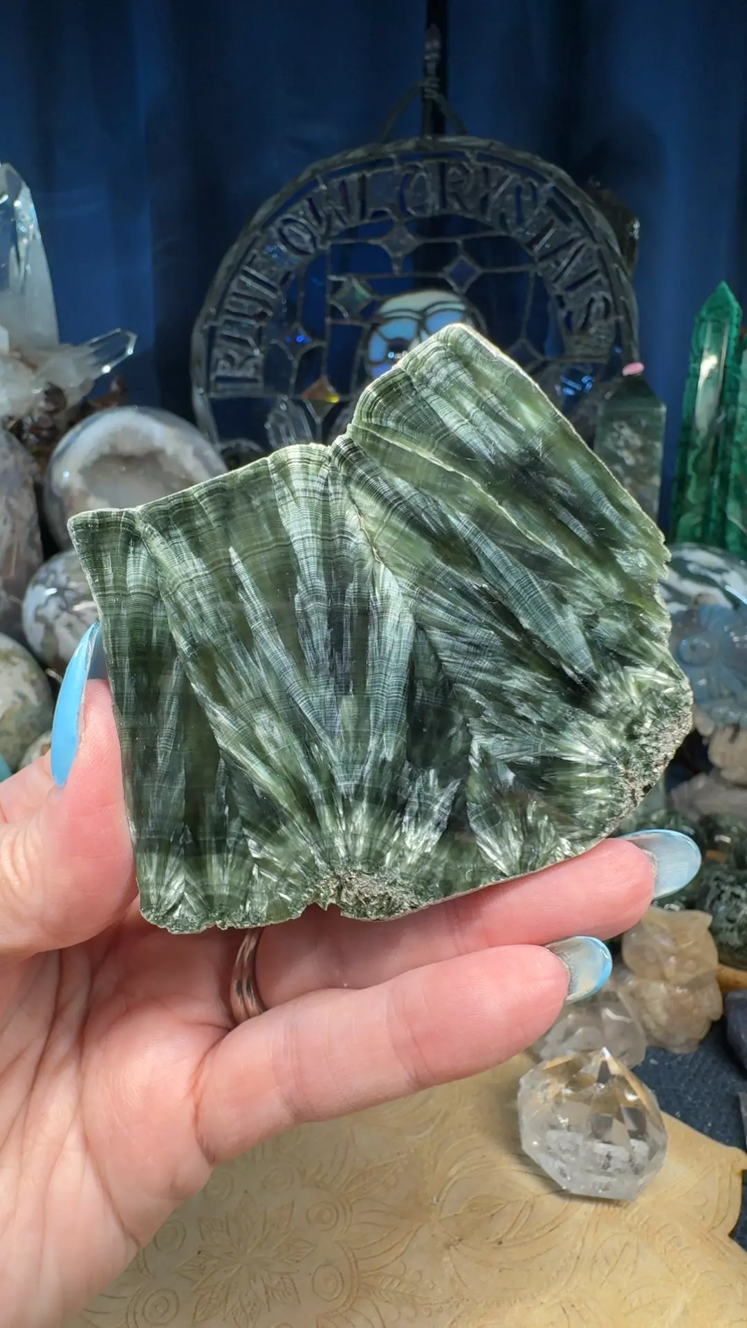 Seraphinite 40AF thumbnail