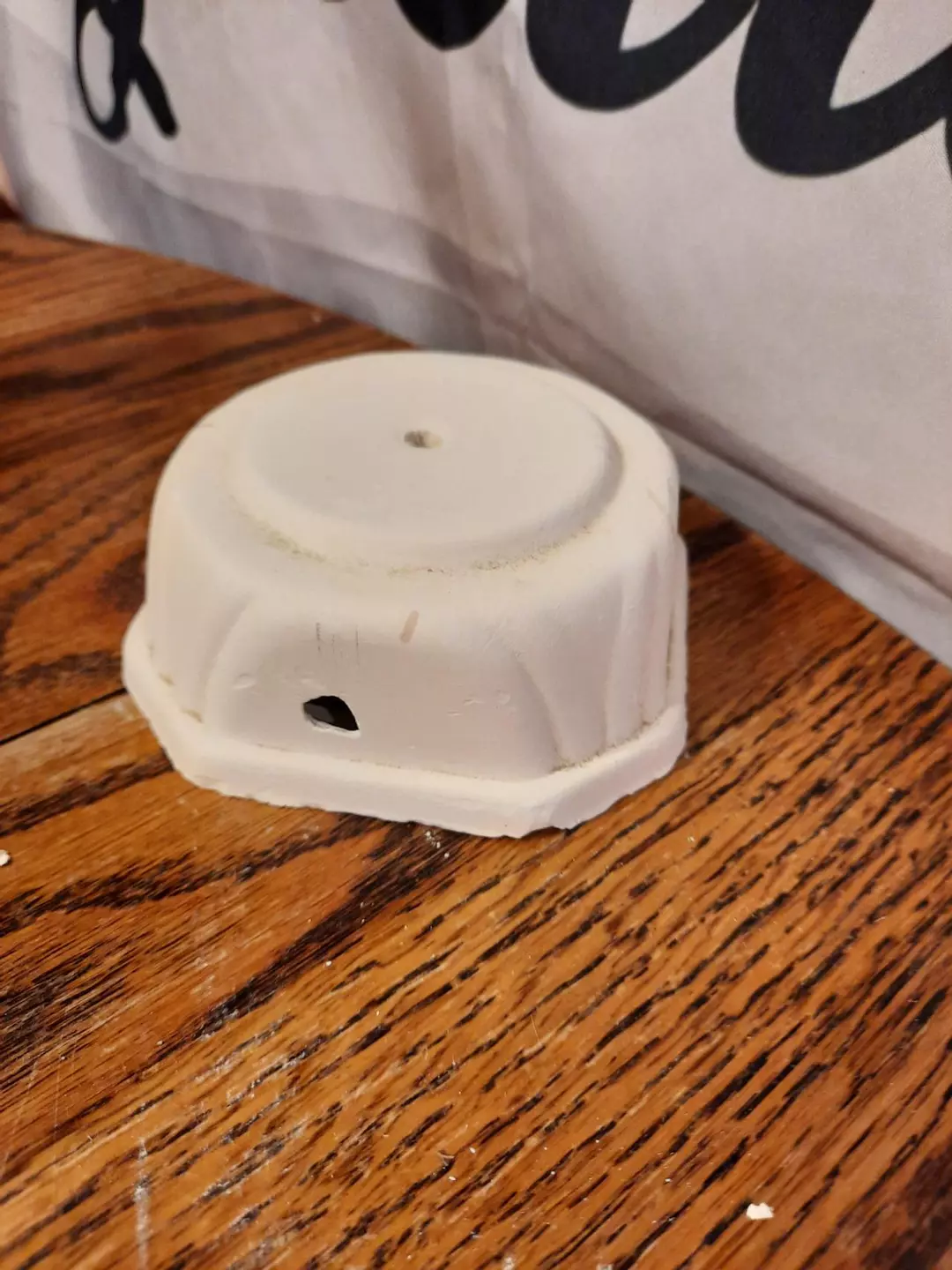 Plant stand thumbnail