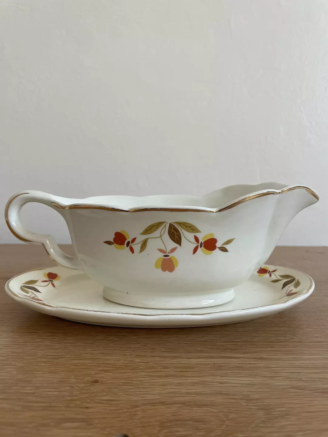 Autumn Leaf Gravy Boat & Plate thumbnail