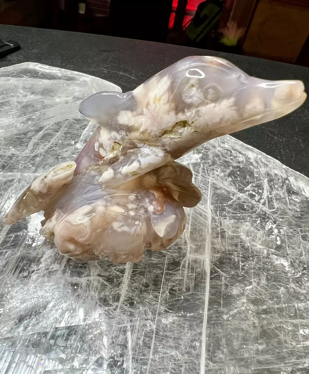 Flower agate dolphin thumbnail